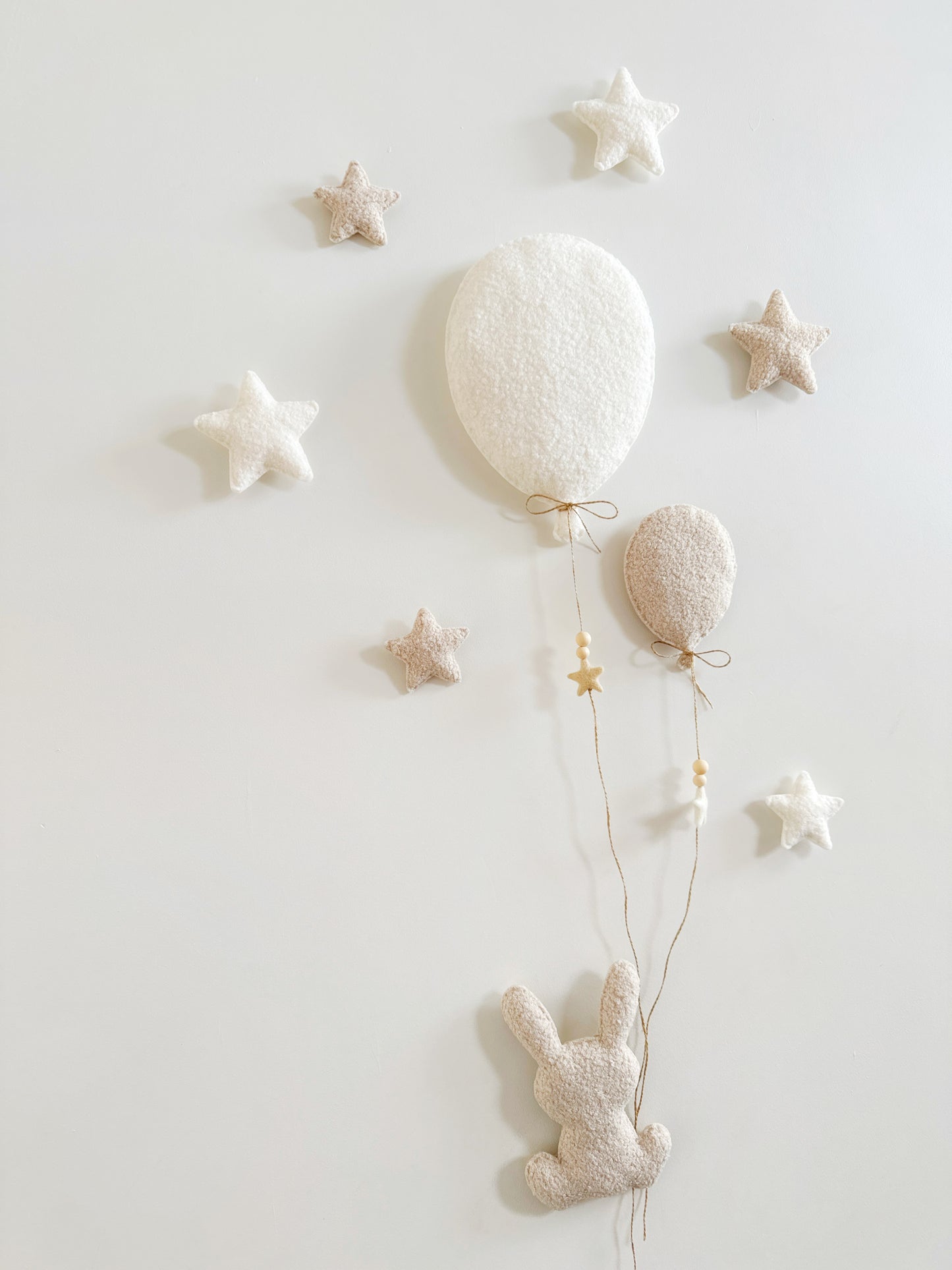 Balloons & Stars Wall Display Set - 2 Balloons - Large Bunny - Ivory & Ecru Bouclé