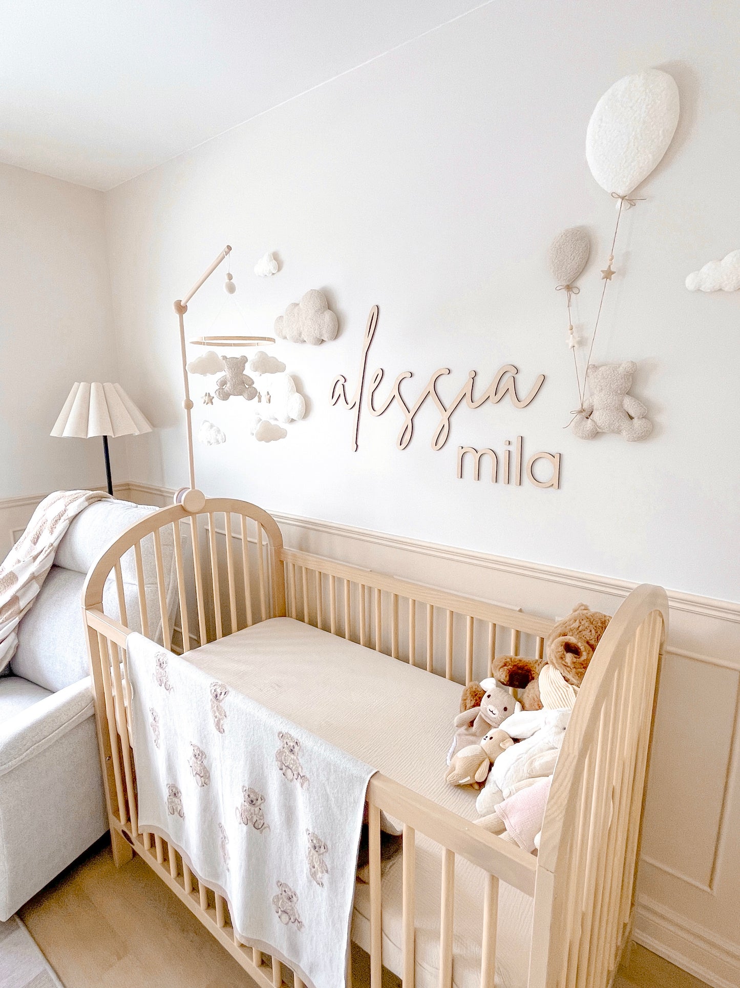 Balloons & Clouds Wall Display Set - 2 Balloons, Large Teddy Bear - Ivory & Stone Bouclé