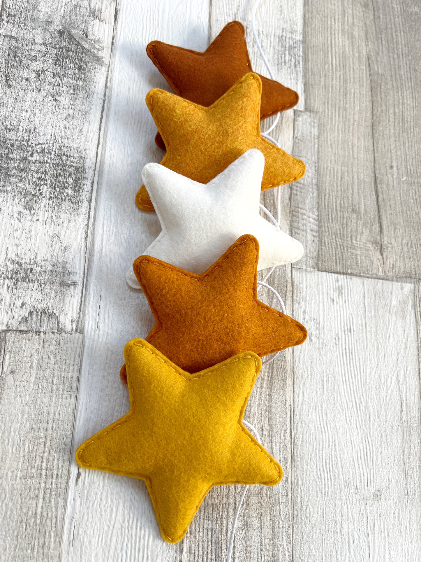 Rustic Tones Stars Bunting