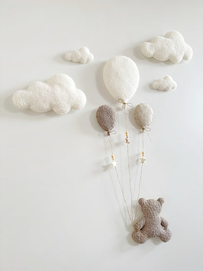 Balloons & Clouds Wall Display Set - 3 Balloons mix in Ivory Bouclé, Taupe Bouclé & Oatmeal Felt - Large Teddy Bear