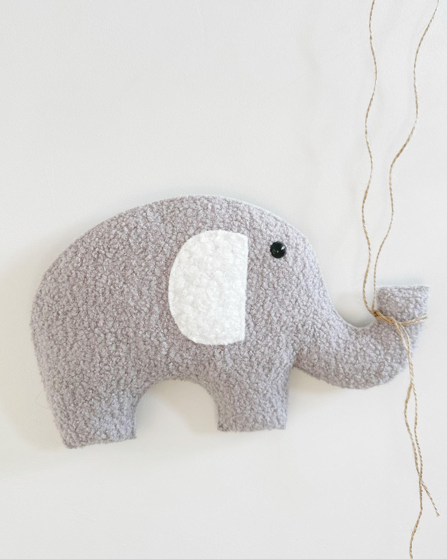 Balloons & Clouds Wall Display Set - 2 Balloons, XL Elephant - Ivory & Light Grey Bouclé