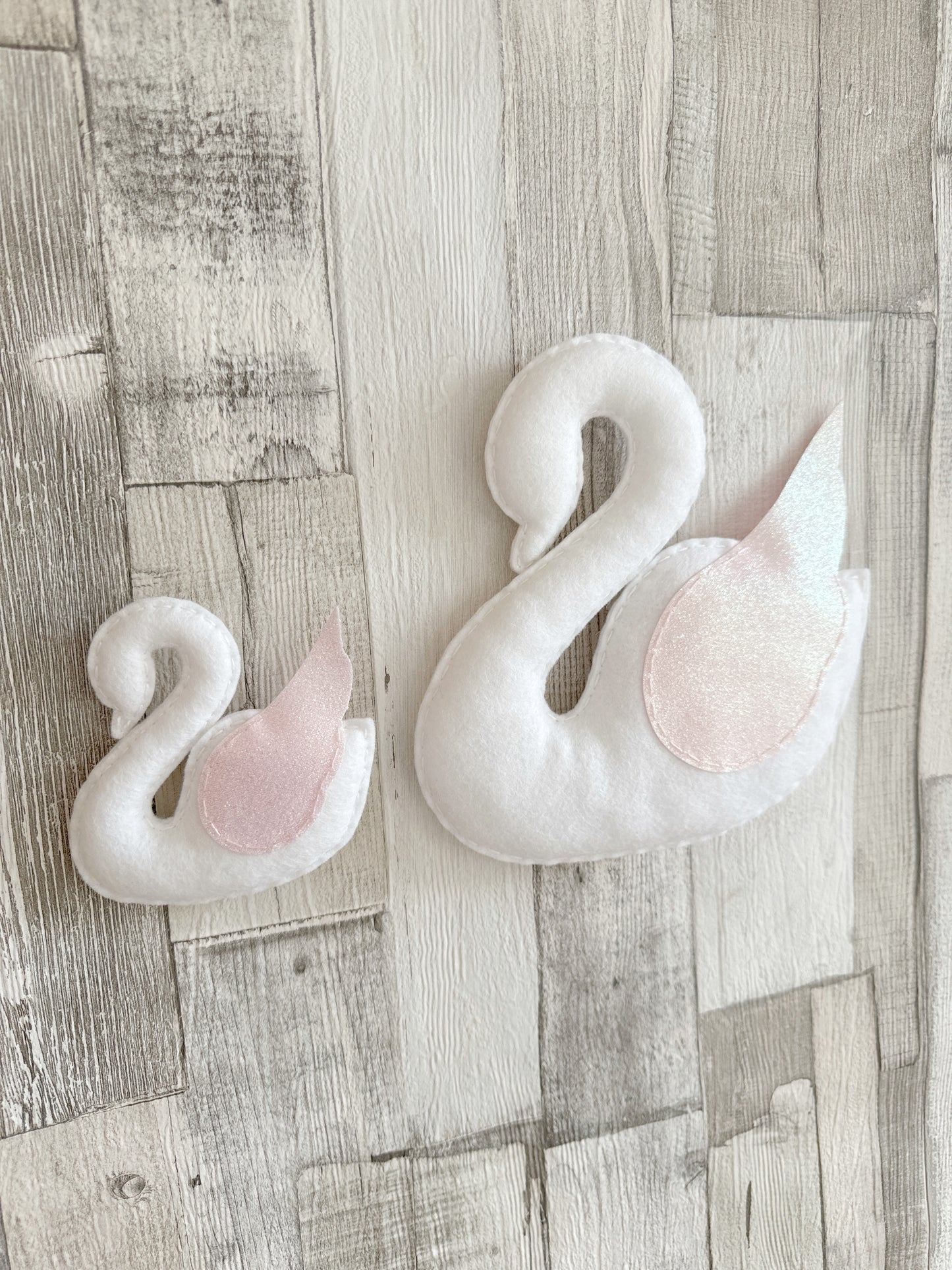 Small Individual Felt Swan Wall Hanging Decoration