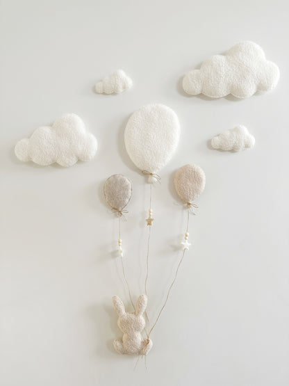 Balloons & Clouds Wall Display Set - 3 Balloons mix in Ivory Bouclé, Ecru Bouclé & Oatmeal Felt - Large Bunny