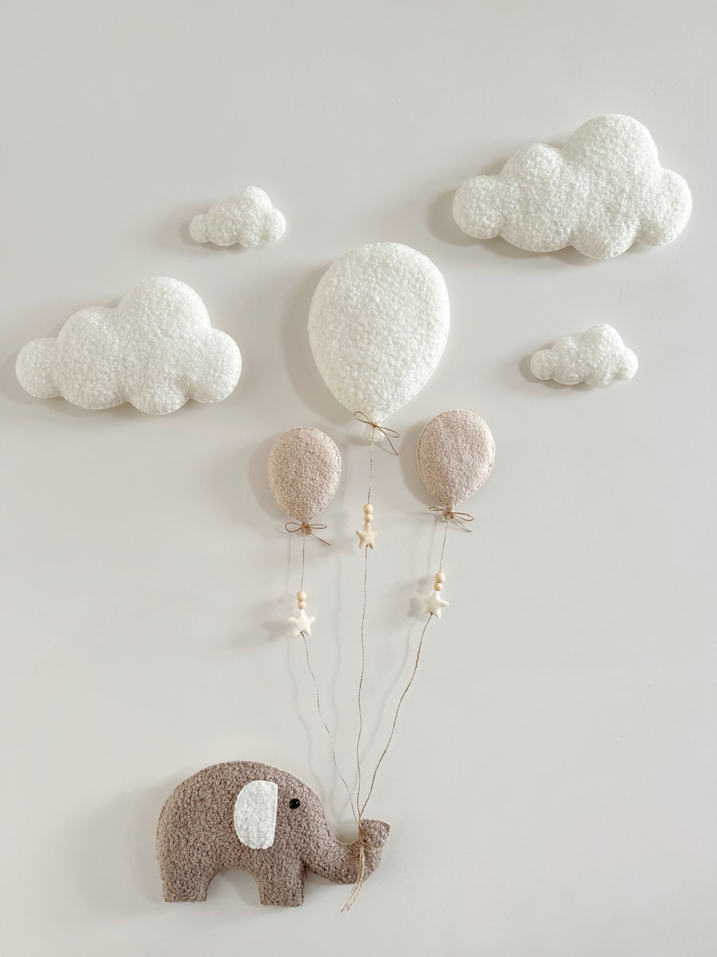 Balloons & Clouds Wall Display Set - 3 Balloons - XL Elephant - Ivory & Ecru Bouclé Balloons