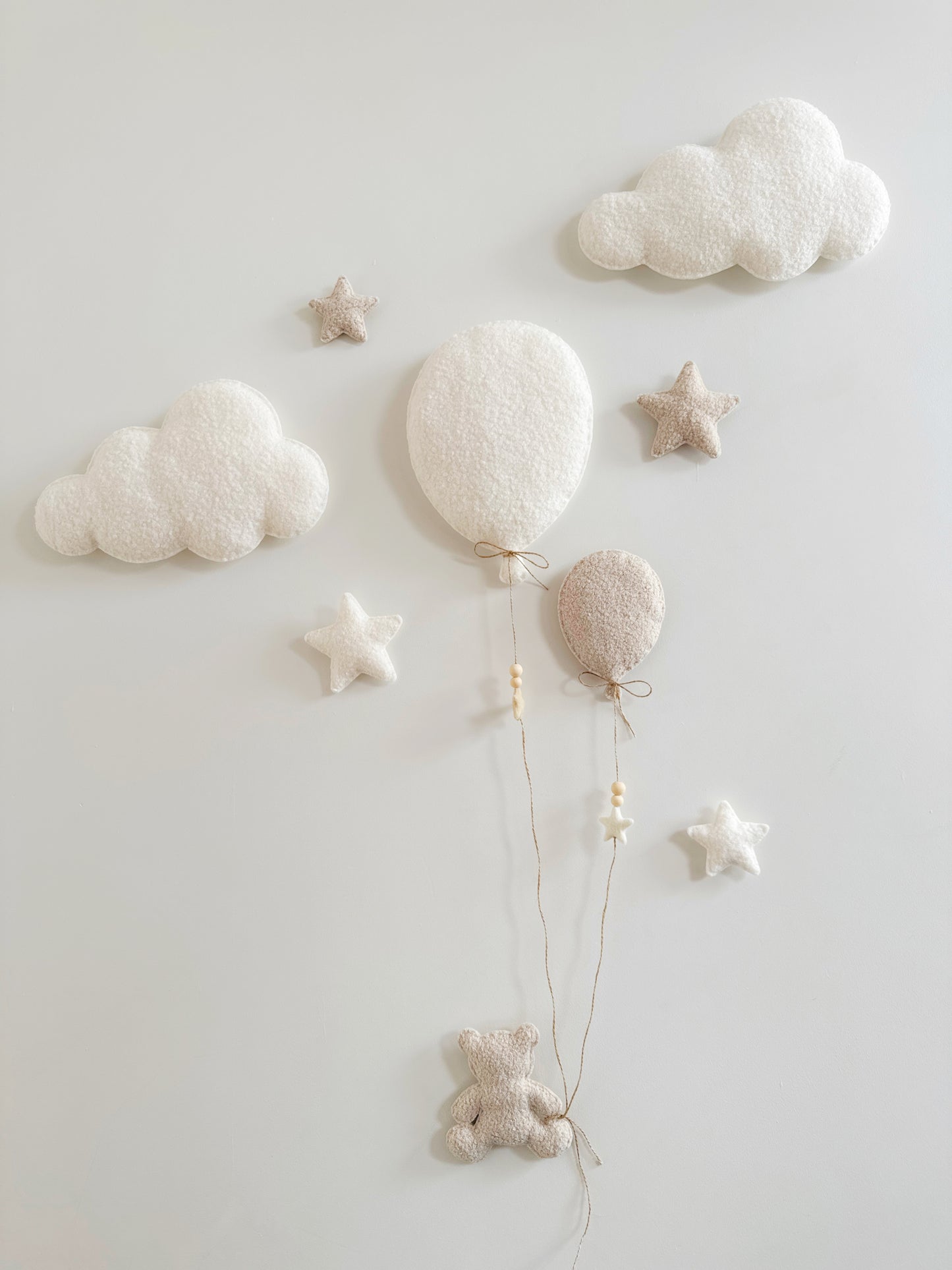 Balloons, Clouds & Stars Wall Display Set - 2 Balloons - Small Teddy Bear - Ivory & Ecru Bouclé