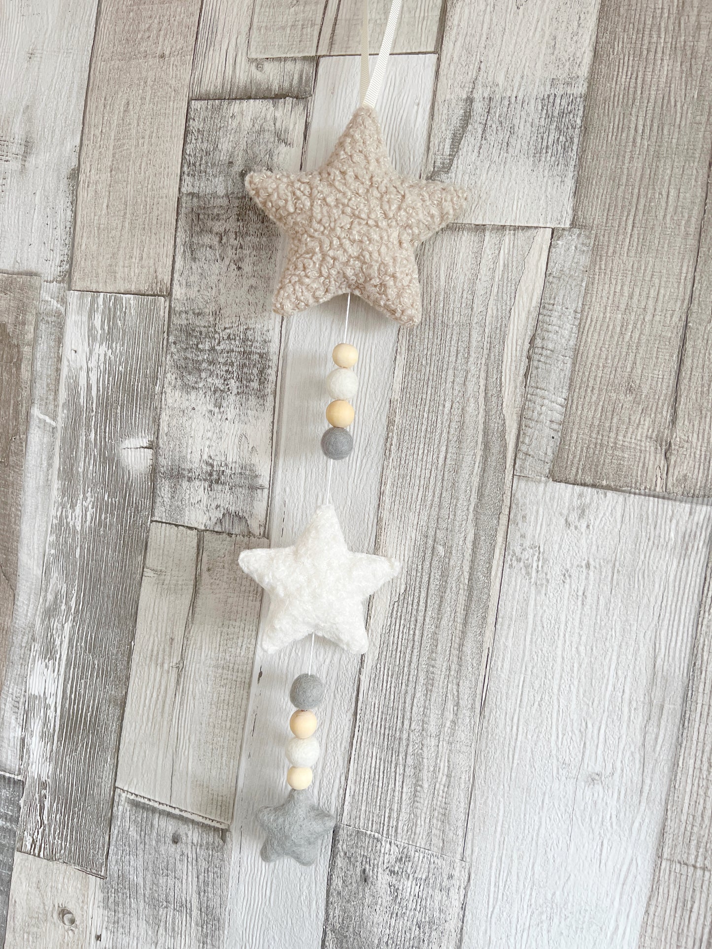 Bouclé Stars Hanging Decoration - 3 Stars